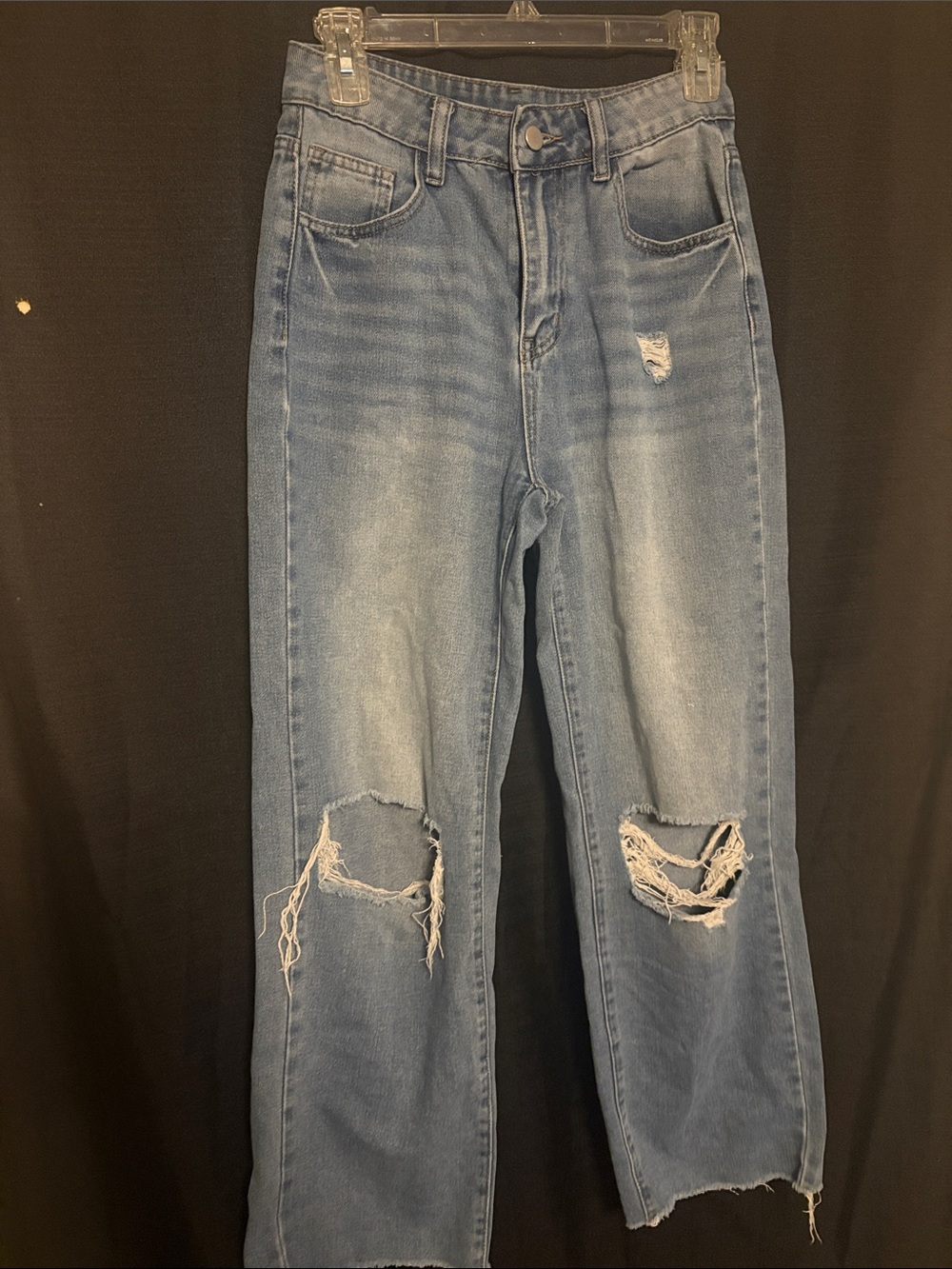 SHEIN Light Blue Distressed Straight-Leg Jeans